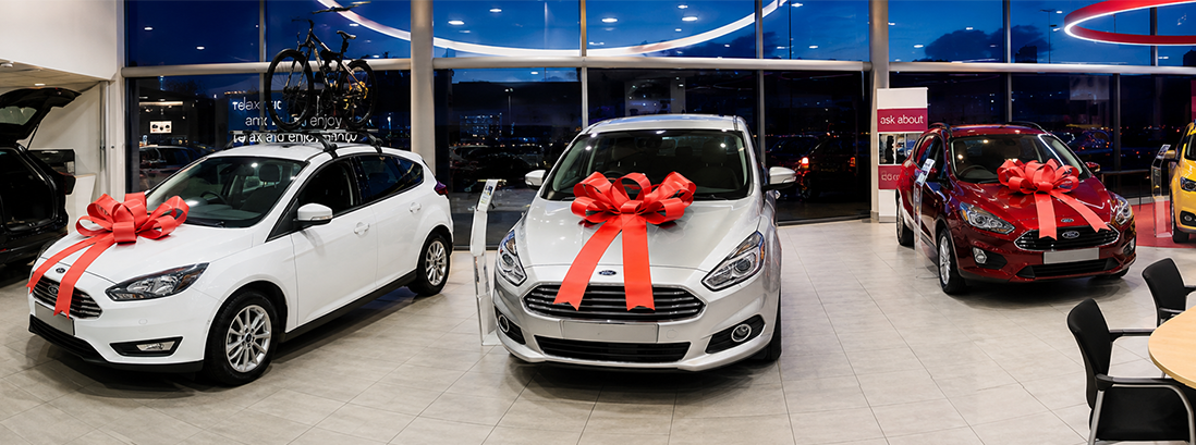 Car Bonnet Bows For New Cars And Car Showrooms